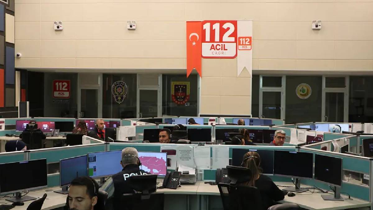 112’yi arayanların ilginç talepleri: Rüya yorumu da var, takma diş ihbarı da