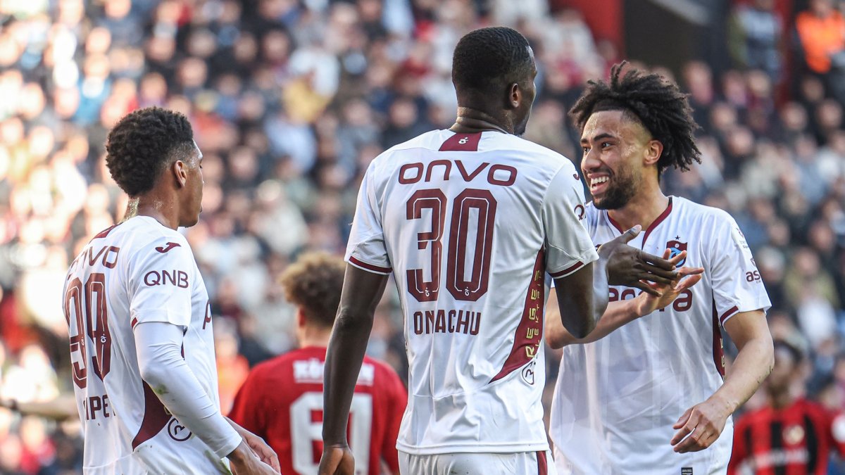 Fırtına deplasmanda esti: Trabzonspor golcüleriyle kazandı