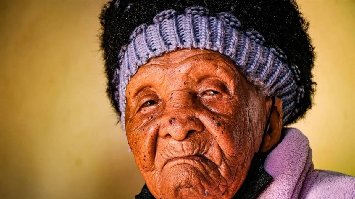 Dünyadaki en yaşlı insan! 128 yıldır yaşıyor sofrasından iki besini asla eksik etmiyor