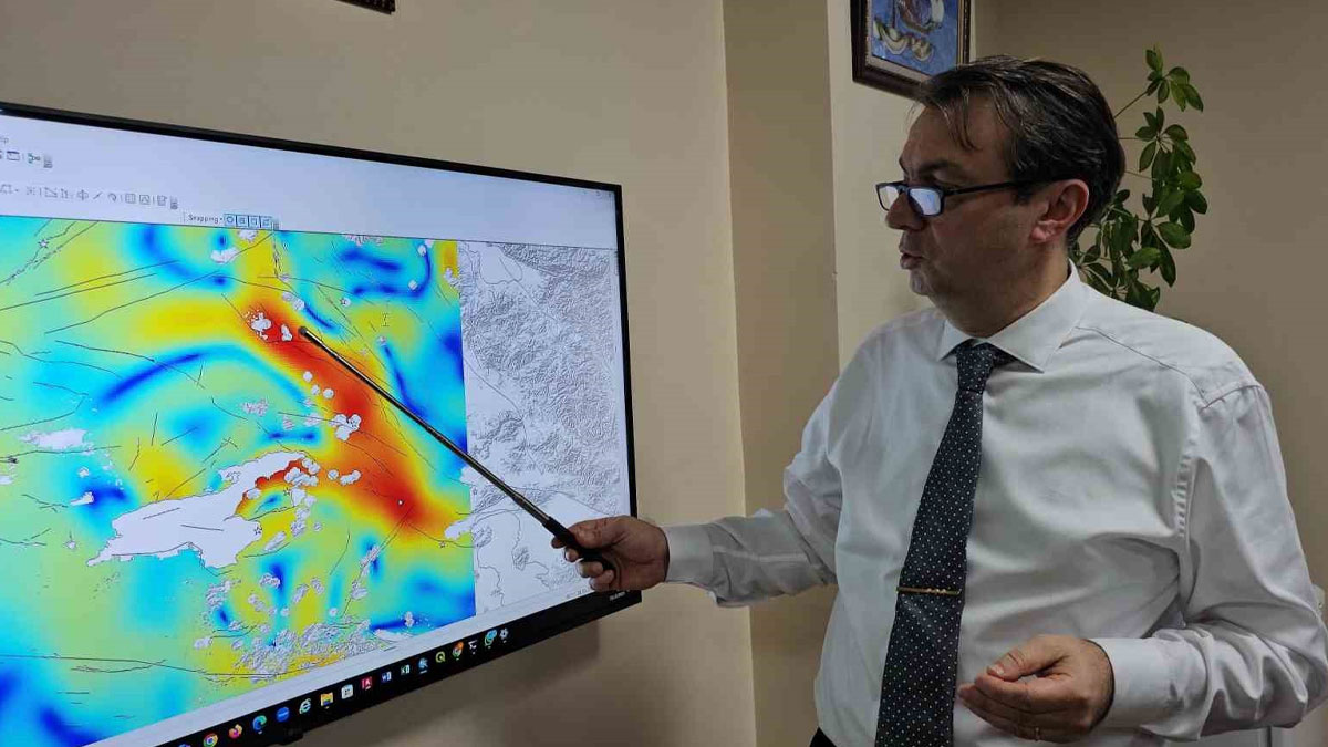 Prof. Kutoğlu: Van'da 250 kilometrelik sismik gerilim tespit edildi
