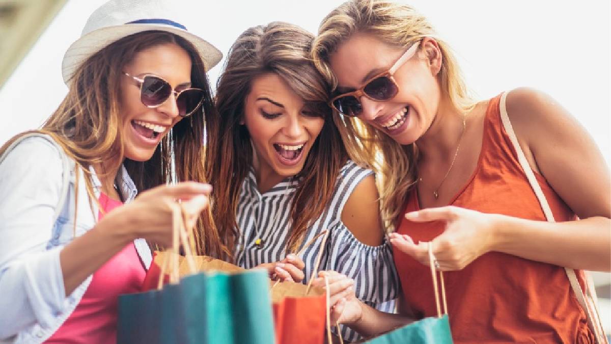 Alışveriş yapmak isteyen buraya koşuyor! Dünyanın en iyi alışveriş rotaları…