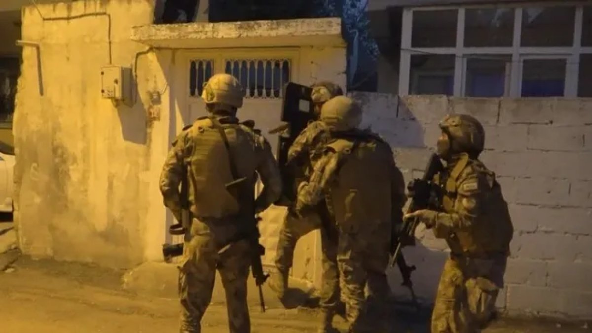 75 ilde narkotik operasyonu: 958 kilo uyuşturucu ele geçirildi