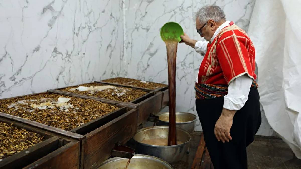 Sulandırdıkça bereketi daha da artıyor! Ramazan’da kola değil bunu için: Litresi 25 TL’den satılıyor