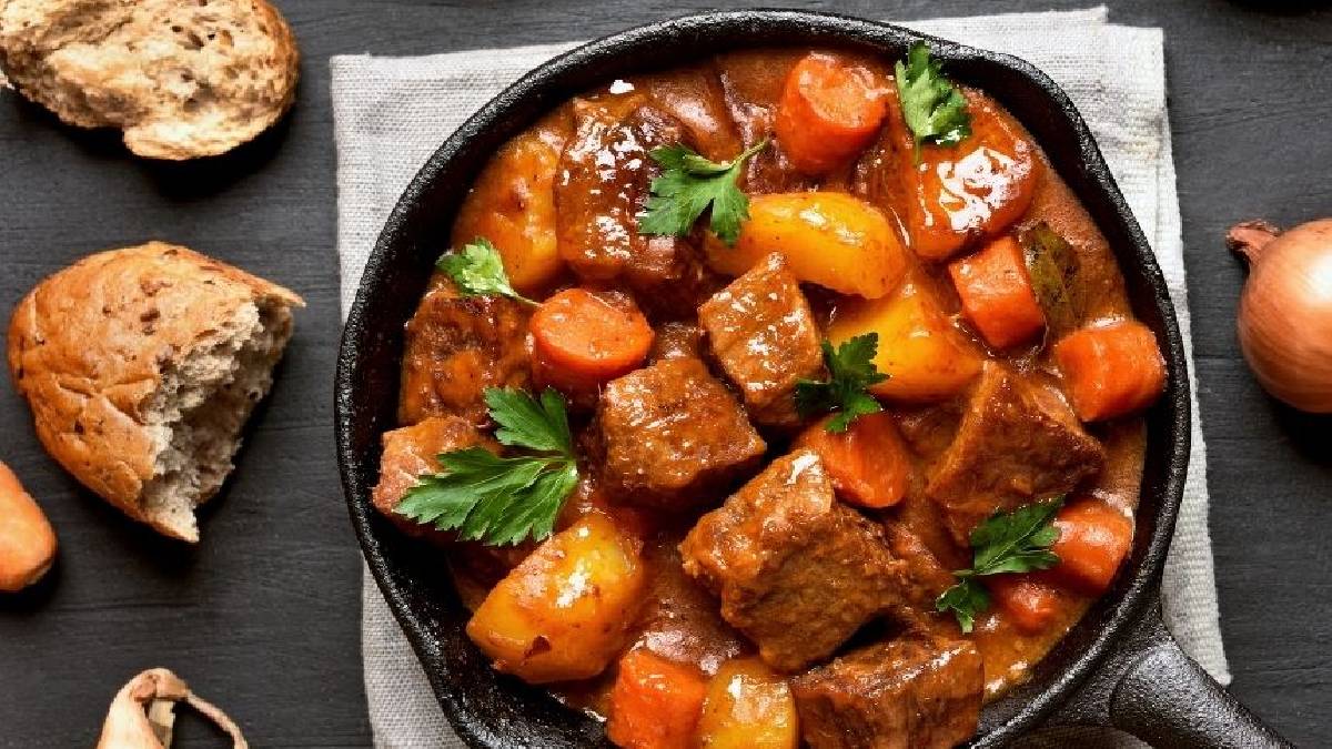 Orta Avrupa’nın kalbinden gelen lezzet: Macar gulaşı