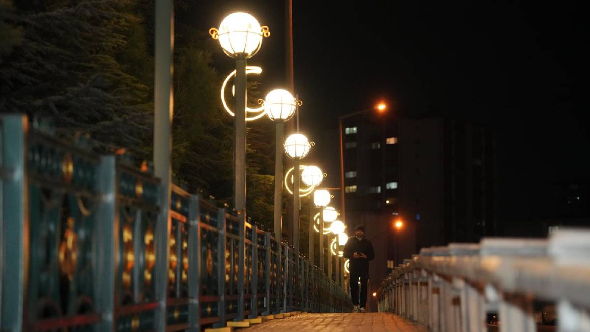 Çorlu caddeleri, Ramazan ayı için süslendi