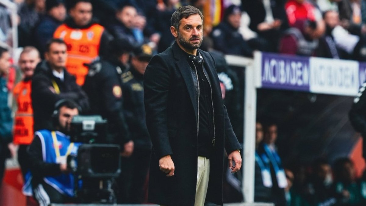 Süper Lig ekibinde ayrılık: Resmen açıklandı