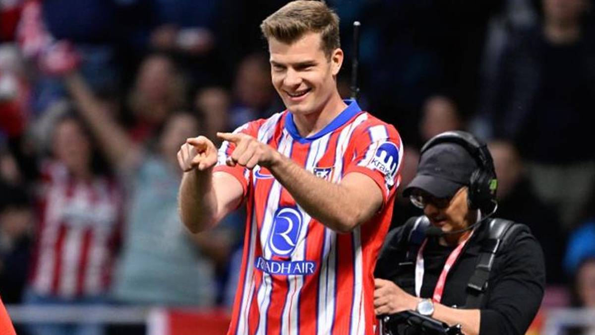 Alexander Sörloth Şampiyonlar Ligi'nde damga vurdu: 3 gol ile Atletico Madrid'e turu getirdi