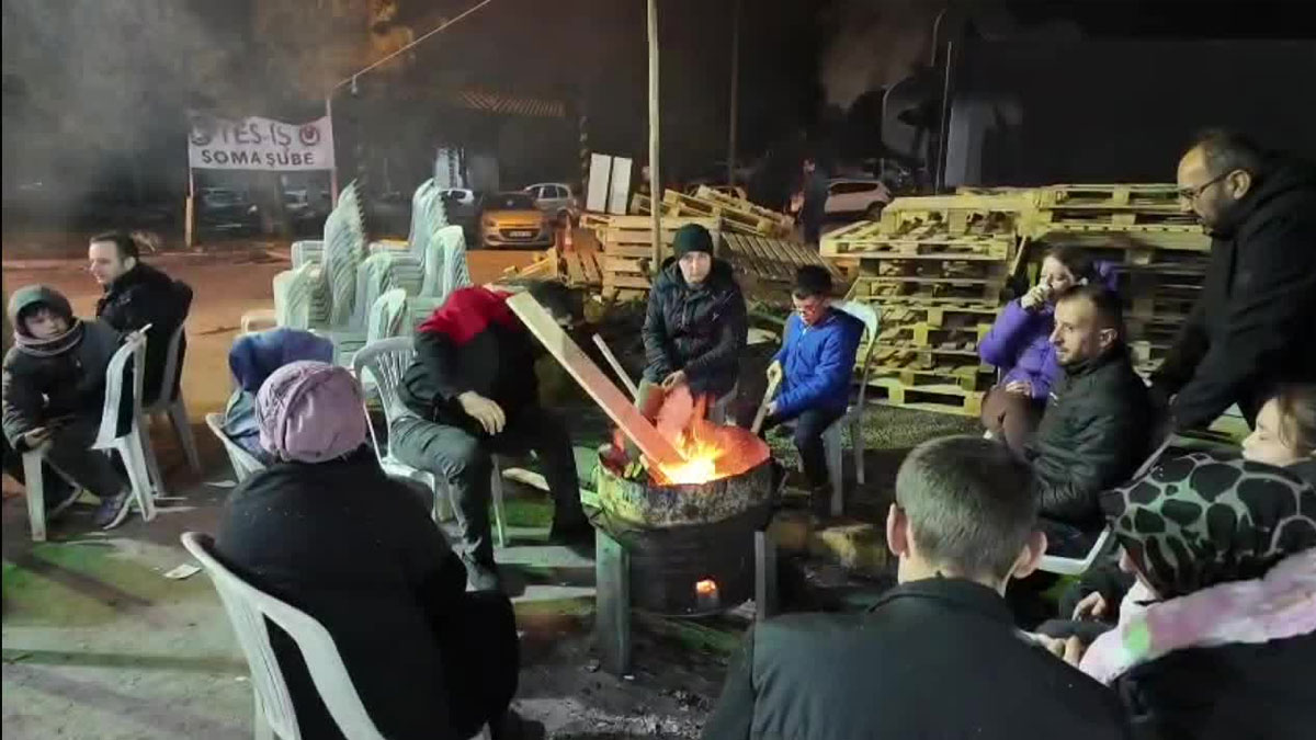 Soma termik santral önünde eylem: İşçiler ve ailelerinden kamulaştırma çağrısı