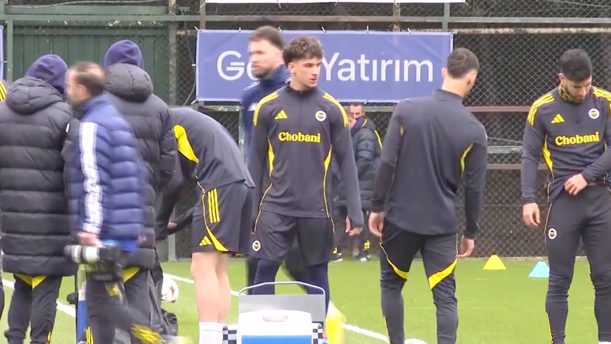 Tartışılan transfer sonlandı! Fenerbahçe, Galatasaray'dan Çağrı Balta'yı kadrosuna kattı: ilk idmana çıktı