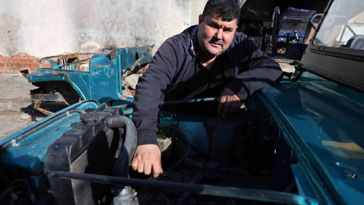 Yılların ustasının elinden trafiğe çıkıyor: 4 çeker arazi ciplerine yeniden hayat veriyor