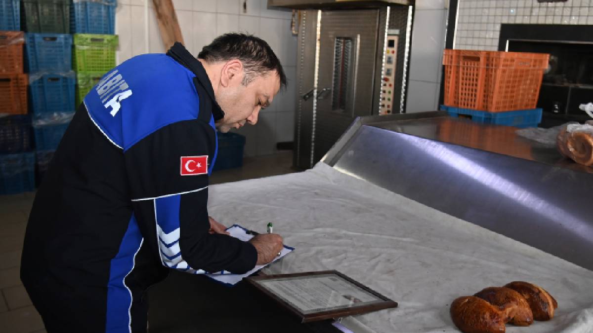 Kumluca Belediyesinden fırınlarda Ramazan ayı denetimi