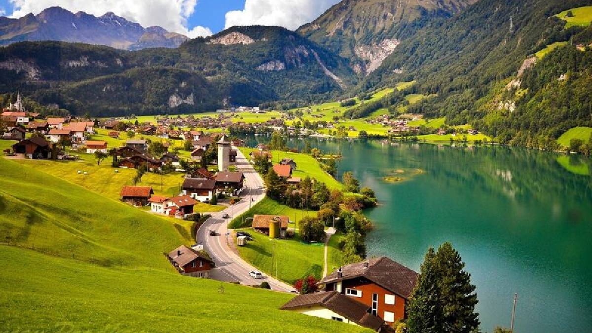 Bu ülke o kadar temiz ki çöp polisi bile var: Sıkı temizlik kurallarıyla dikkat çekiyor!