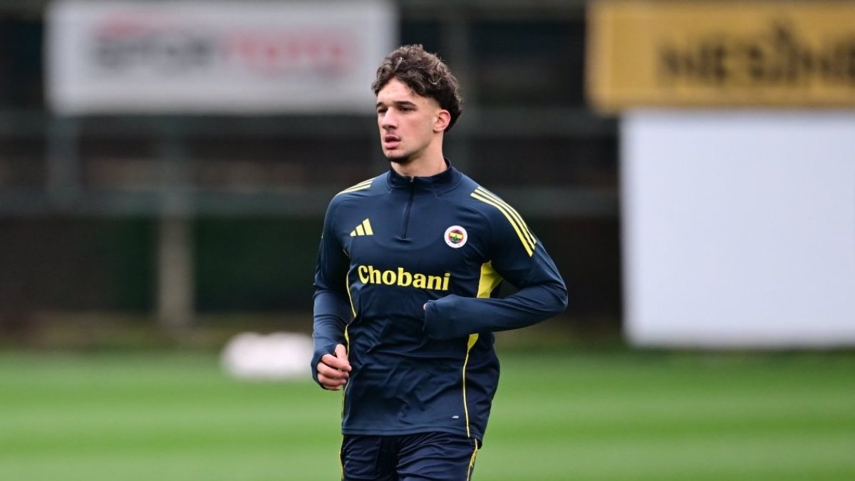 Tartışılan transfer sonlandı! Fenerbahçe, Galatasaray'dan Çağrı Balta'yı kadrosuna kattı: ilk idmanına çıktı