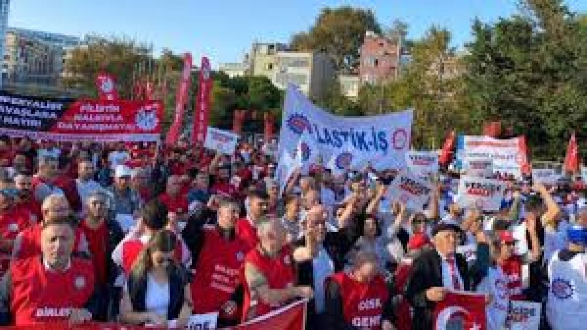 DİSK: Az kazanandan az, çok kazanandan çok vergi alınsın