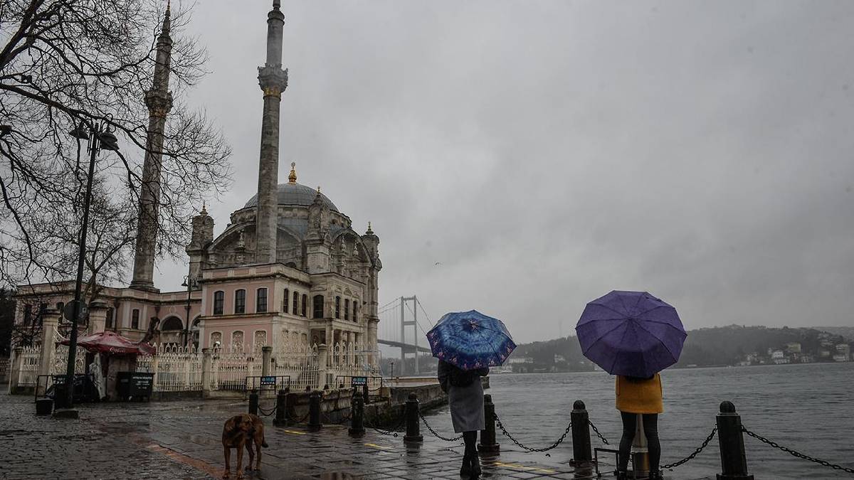 İstanbul'a kar geliyor mu? Uzman isim saat vererek uyardı: Perşembe sabahına dikkat