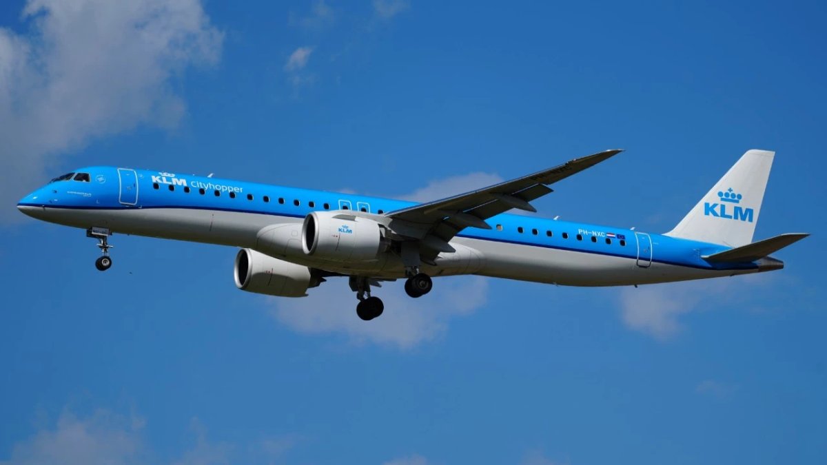 KLM, İsrail uçuşlarını askıya aldı