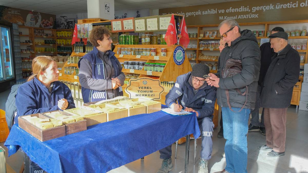 Yerel Tohum Takas Günleri, bu yıl da kentin dört bir yanında büyük bir ilgiyle devam ediyor