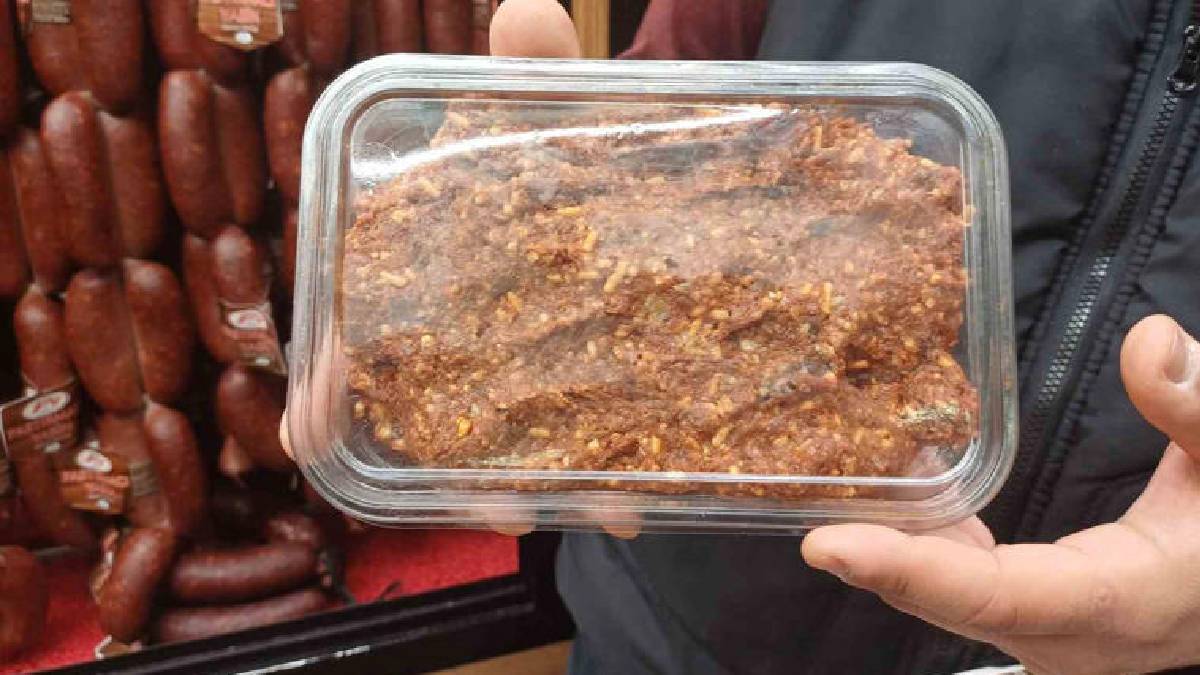 Ramazan ayının vazgeçilmezi olarak görülüyor: Sucuk içine bu yıl da ilgi yoğun