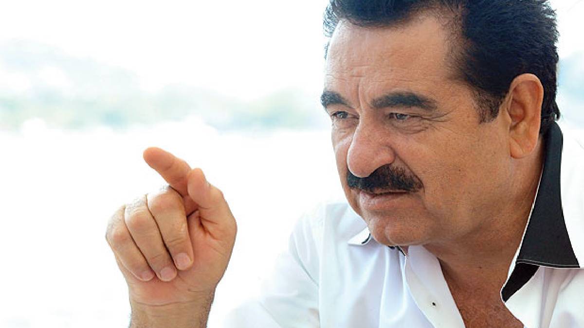 İbrahim Tatlıses’ten zehri zemberek sözler: “Sandalye bile bırakmayacağım”