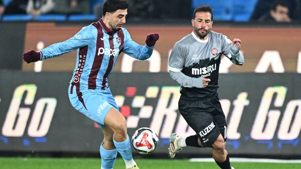 CANLI ANLATIM: Trabzonspor, Karagümrük'ü ağırlıyor