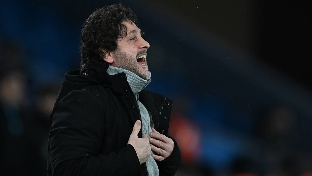 Fatih Tekke'den sert öz eleştiri: İlk yarıdaki oyun yuhalanmayı hak etti