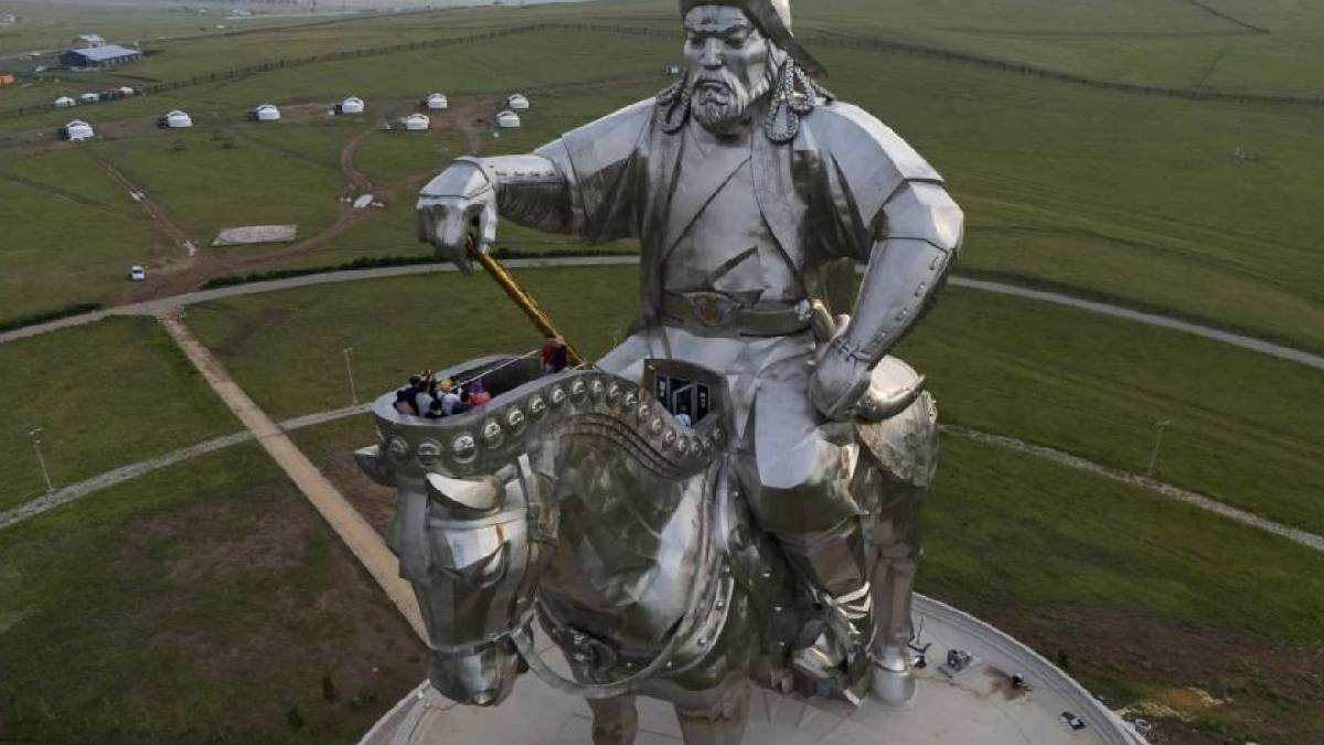 Her 200 erkekten biri Cengiz Han’ın torunu mu?