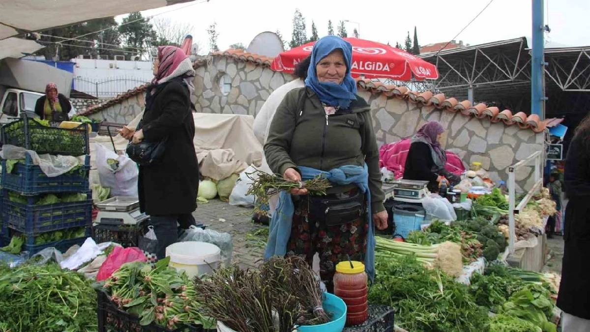 ‘Baharın müjdecisi’ tezgahta: Geçen yıl 50 TL olan fiyatı bu yıl 125 TL!
