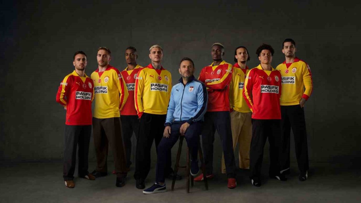 Galatasaray'ın 1980-81 sezonu formaları retro koleksiyon ve 5 yıldızla yeniden hayat buluyor