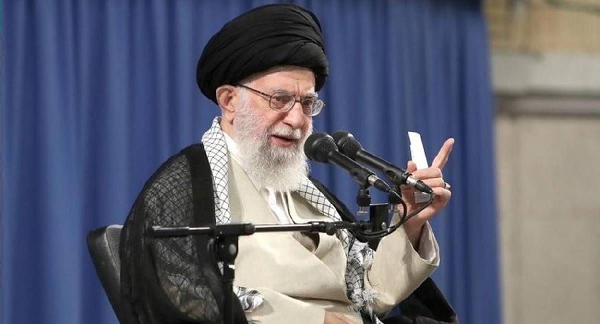 ABD uydu görüntüleri yayınladı: Hamaney'in yerleşkesinde yıkım iddiası