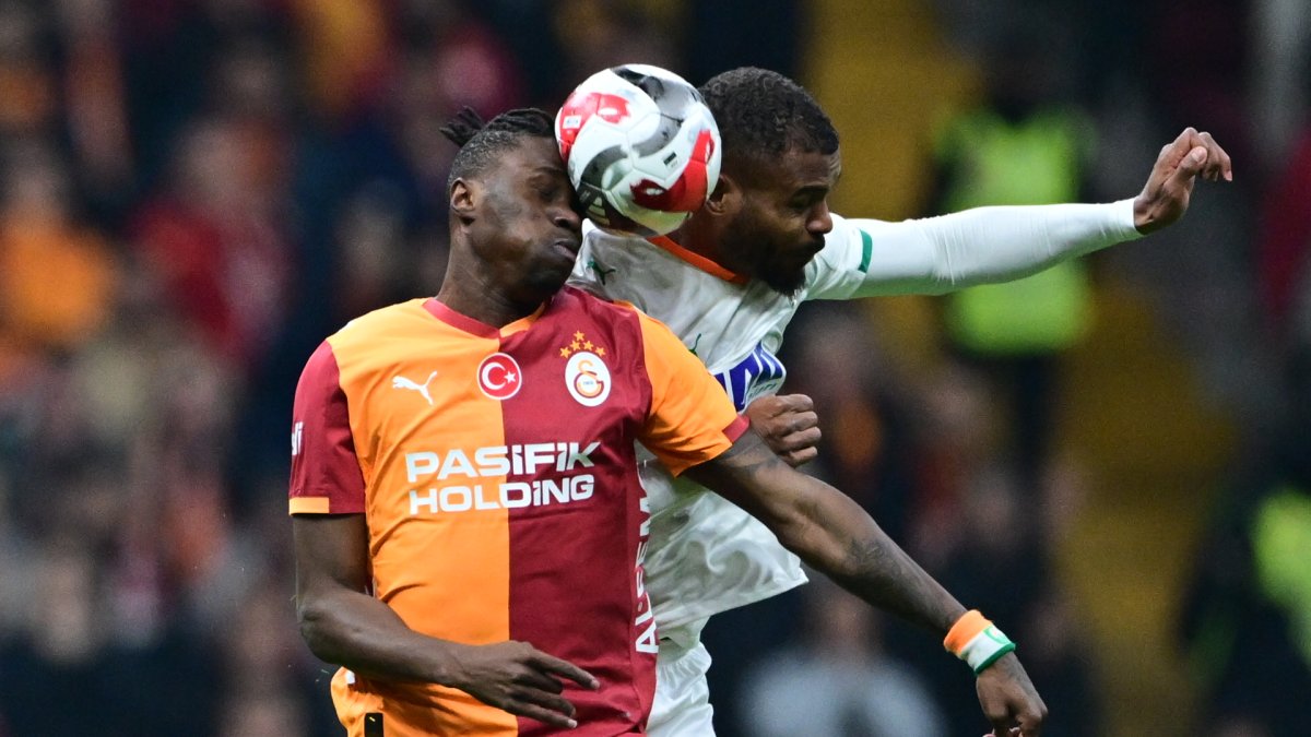 CANLI ANLATIM: Galatasaray, Alanyaspor'u ağırlıyor