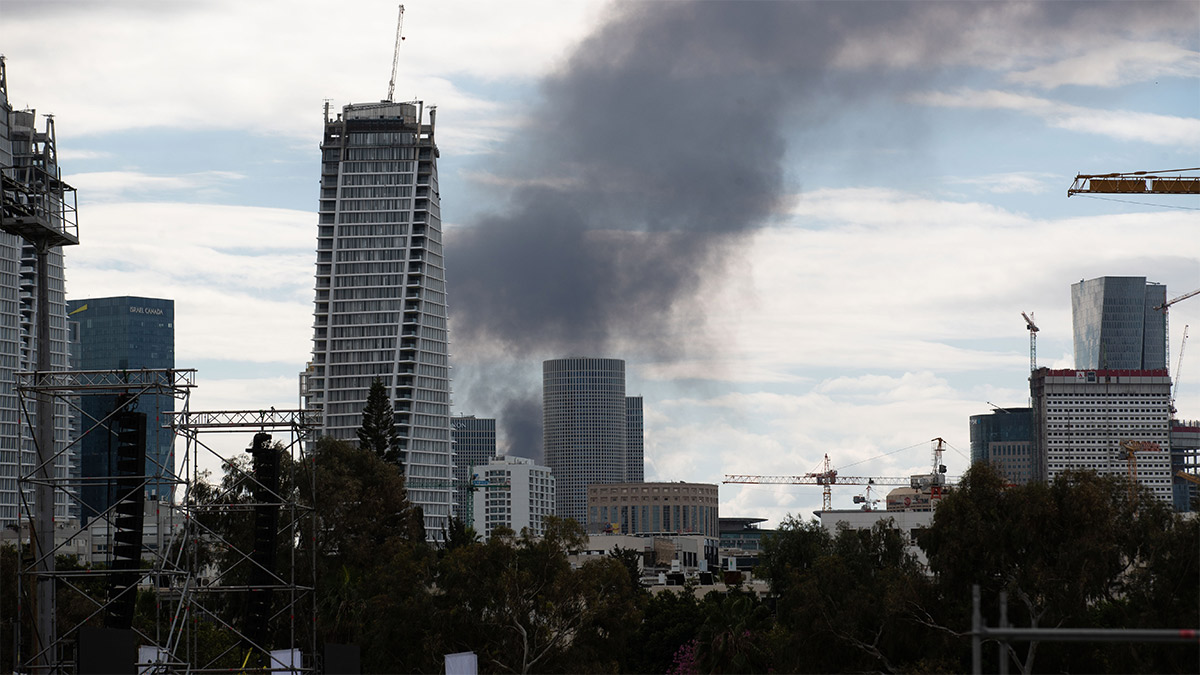 İran’dan İsrail ve ABD hedeflerine saldırı: 27 ayrı nokta vuruldu