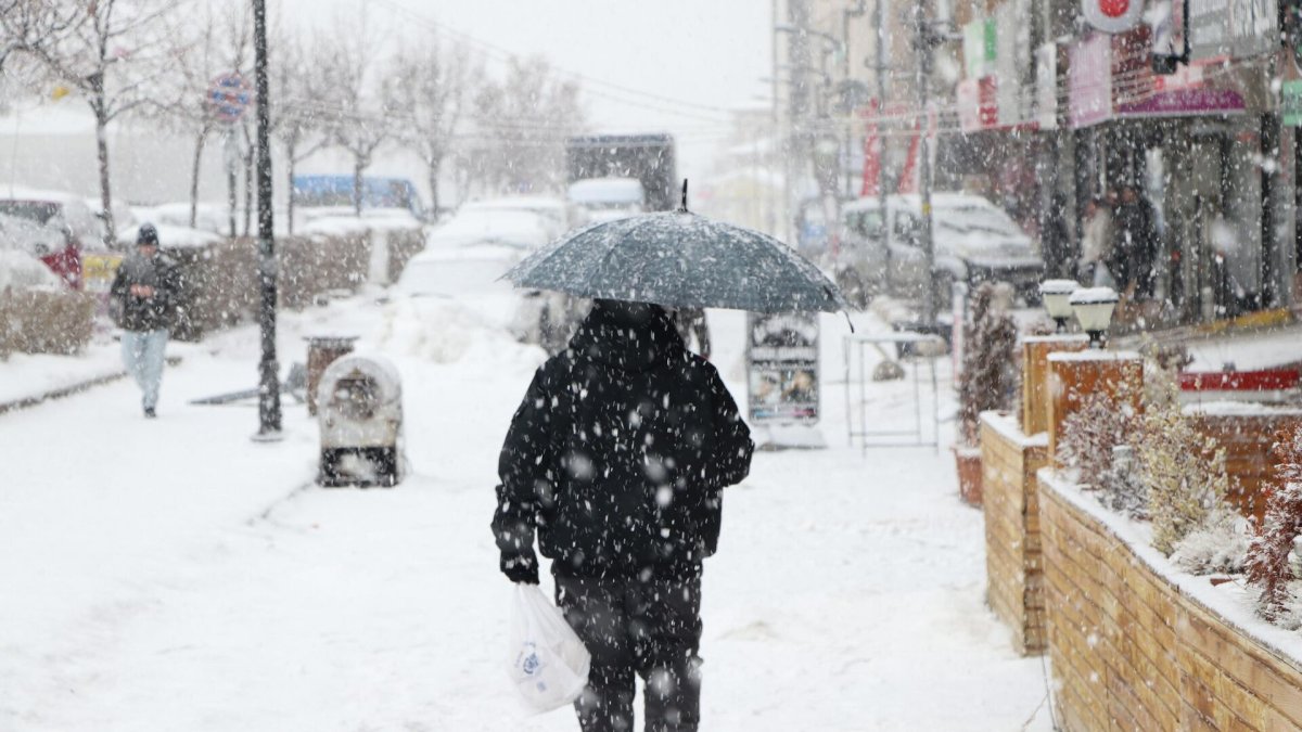 Hafta ortasına dikkat! Yoğun kar yağışı kapıda