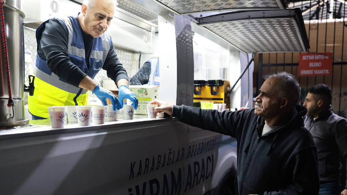 Karabağlar ’da Ramazan geleneği 58 mahallede yaşatılıyor