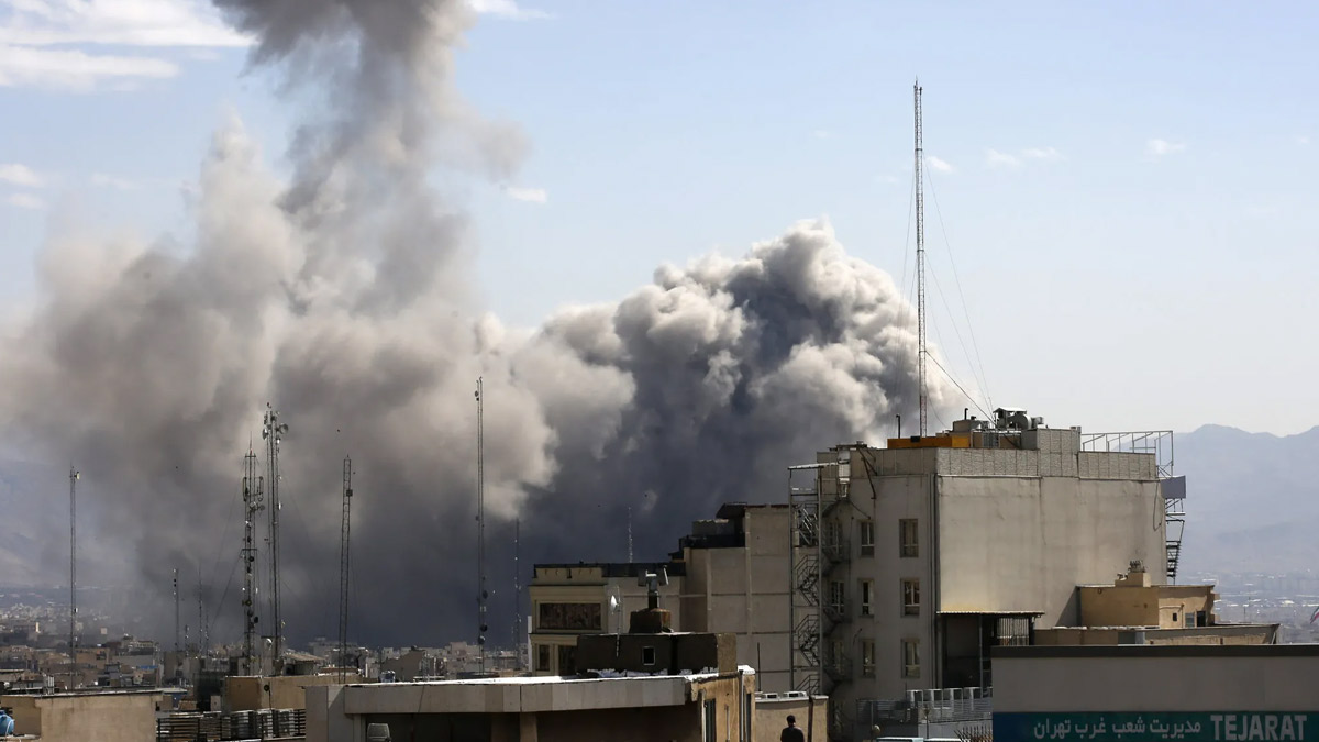 İran dünyanın doğalgaz deposunu vurdu: İHA'lar bu kez Katar'ın kalbi Ras Laffan'ı hedef aldı