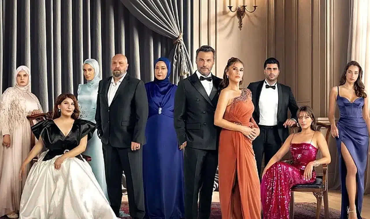 Kızılcık Şerbeti'nin final akıbeti belli oldu: 29 Mayıs'ta ekranlara veda mı ediyor?