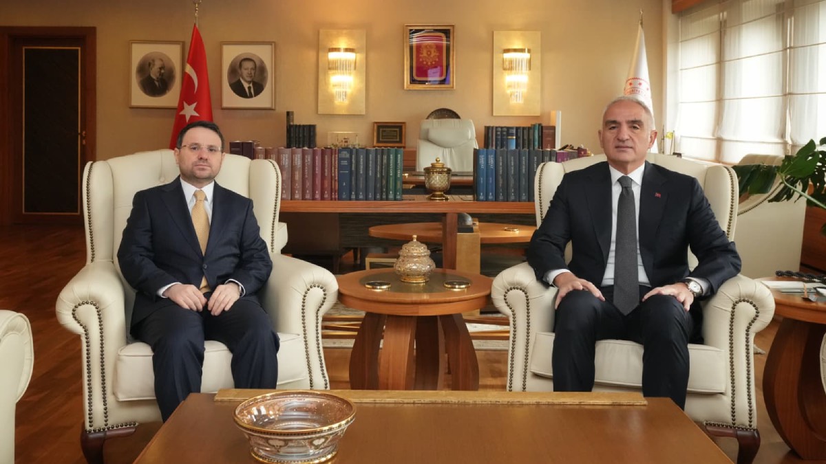 Akın Gürlek'ten Kültür ve Turizm Bakanı Ersoy'a ziyaret