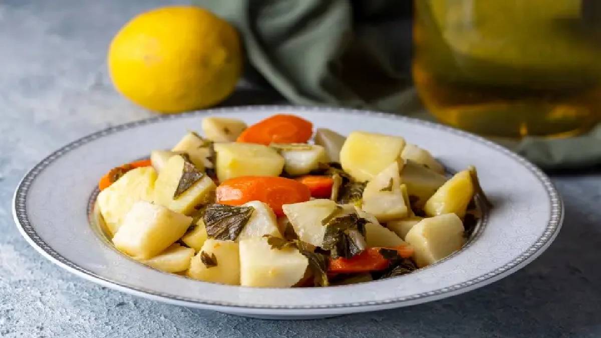 Kış sofralarının şifa kaynağı: Zeytinyağlı portakallı kereviz