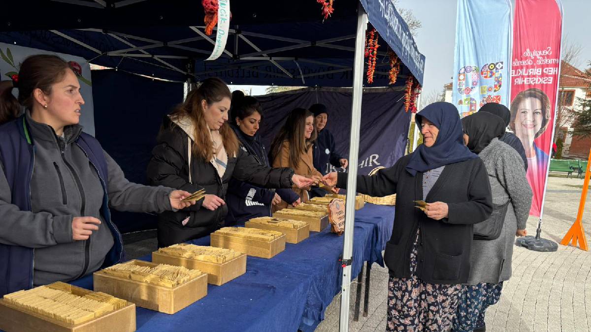 Eskişehir'in bereketi sınırları aşıyor: Büyükşehir'in ürettiği yerel tohumlar, Anadolu’nun bereketli topraklarında filizlenecek