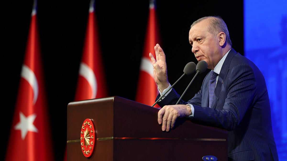 Erdoğan: Öğretmenlerimize yönelik şiddetin hiçbir gerekçesi olamaz