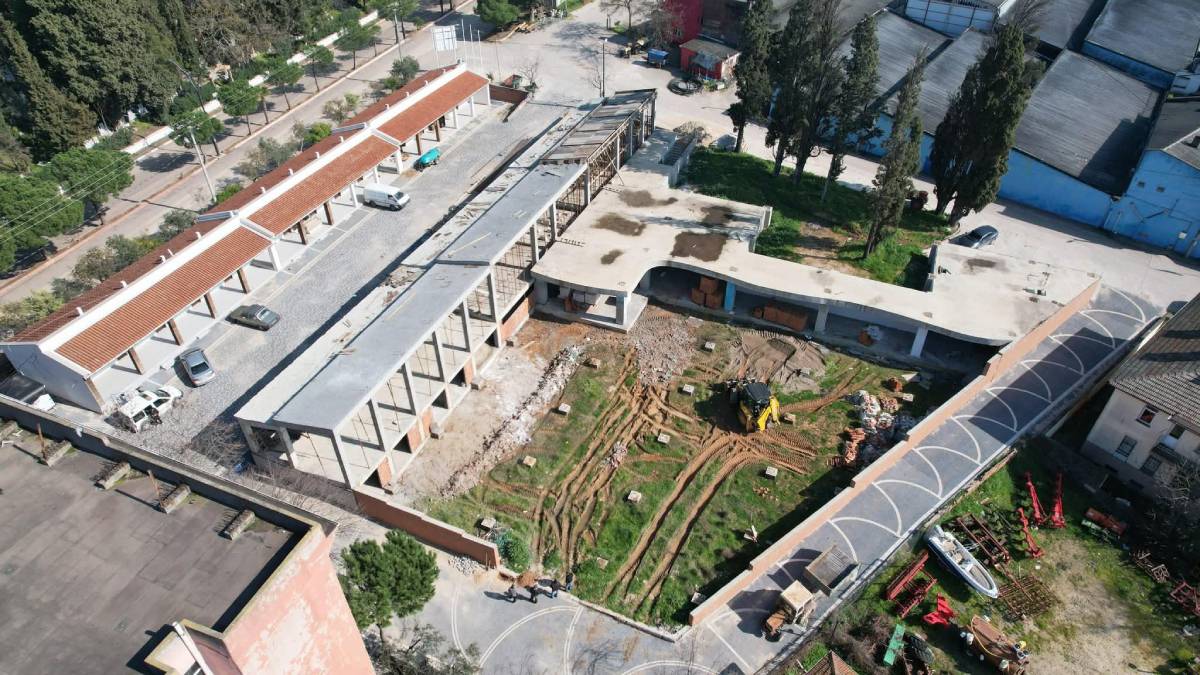 Bandırma’da çalışmalar hız kesmeden devam ediyor