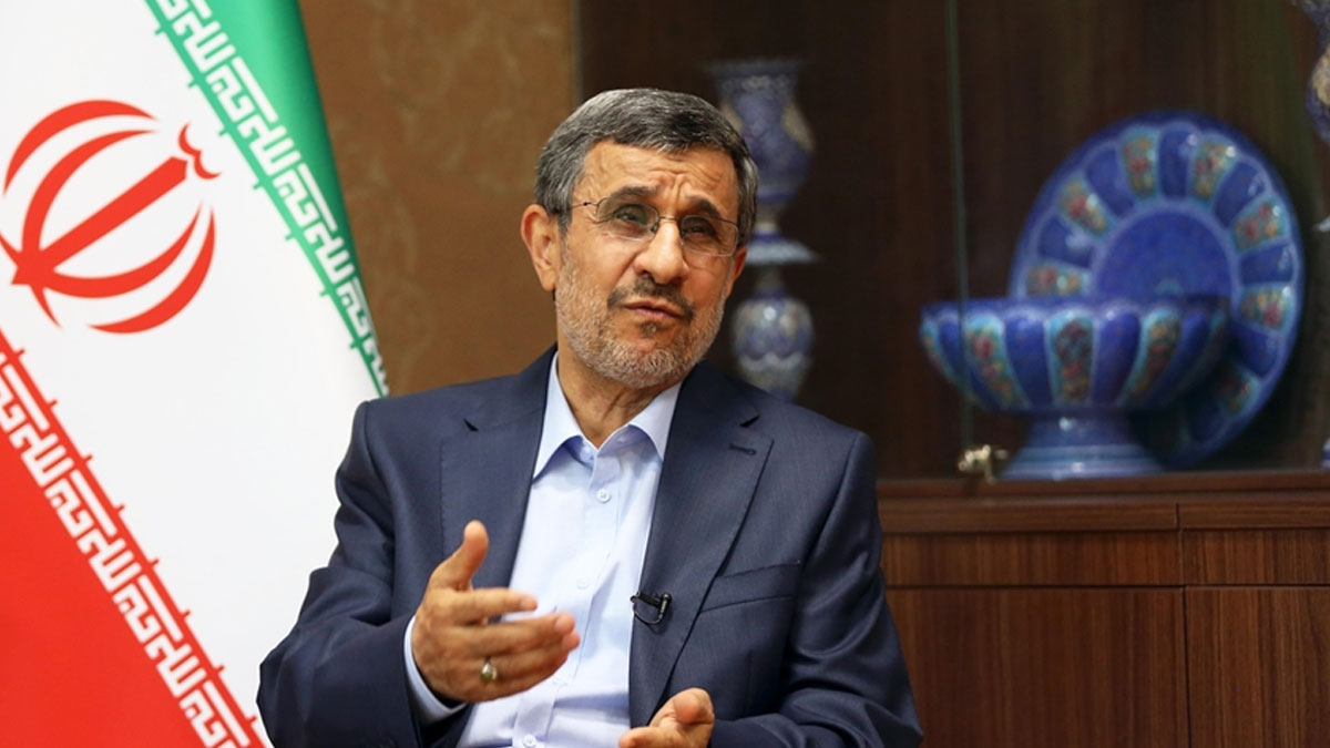 Ahmedinejad suikasttan sağ kurtuldu