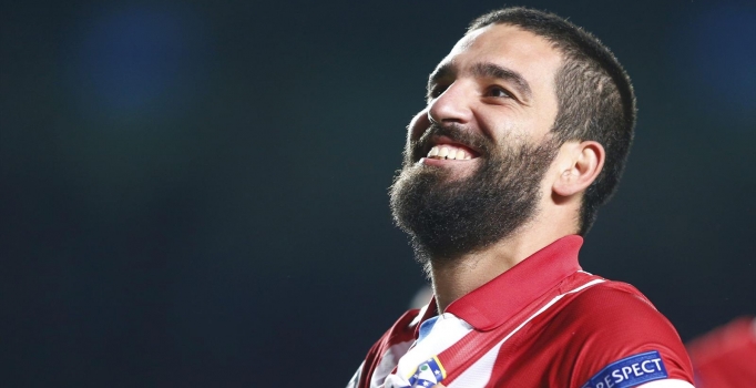Arda Turan'ın Barcelona'ya transferi İsveç basınında