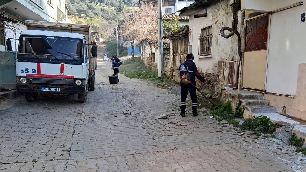 Efeler Belediyesinin yeşil ekipleri çalışmalarına devam ediyor