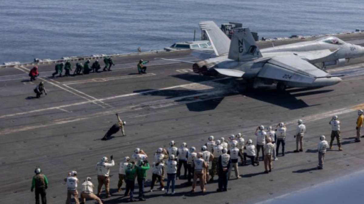 ABD 'Kürt kartı' için harekete geçti: Savaş uçakları stratejik noktaları vuruyor