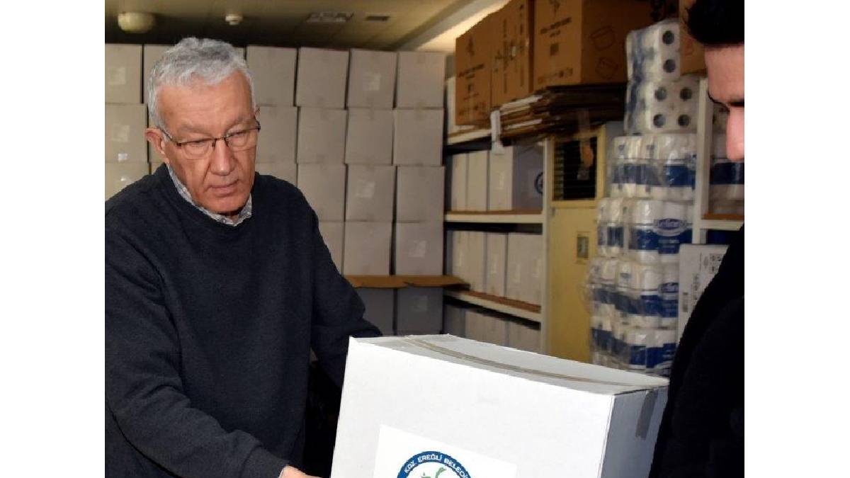 Kdz. Ereğli Belediyesi, bin aileye gıda kolisi dağıtımına başladı