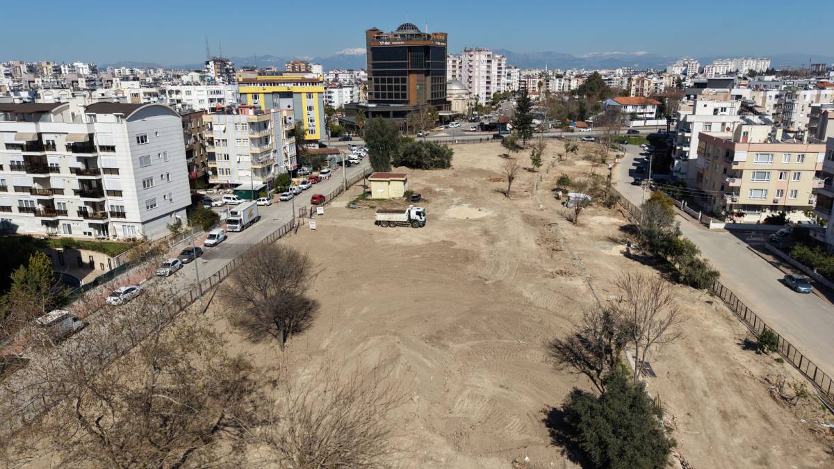 Muratpaşa’dan 16 bin metrekarelik yeni park çalışması