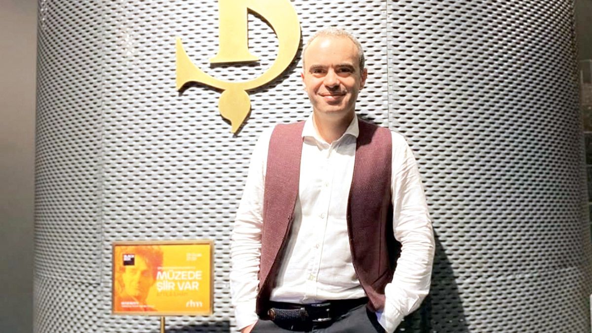 Edebiyatın mutfağına 'Vefa T.' Operasyonu: Onur Caymaz'dan 'kültür mafyası' iddiası