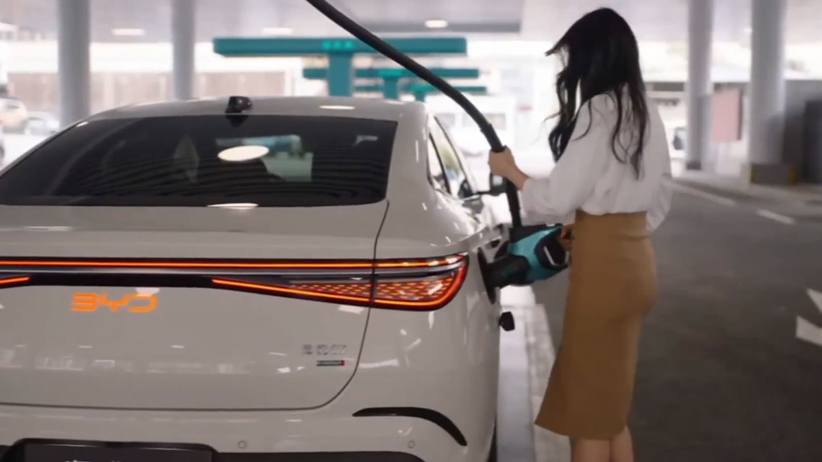BYD'den elektrikli otomobil devrimi: Bu modeller 9 dakikada şarj olacak