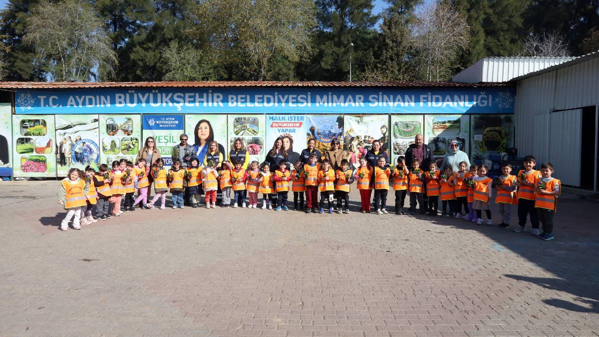 Öğrenciler Aydın Büyükşehir ile doğa sevgisini öğreniyor