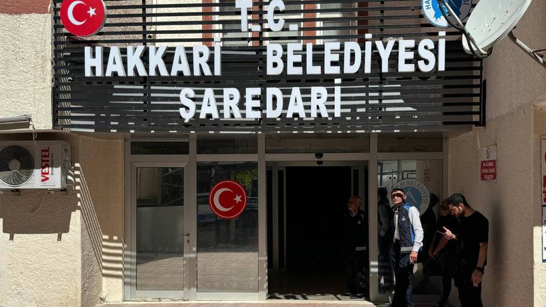 Hakkari Belediyesi'ne yeni kayyum